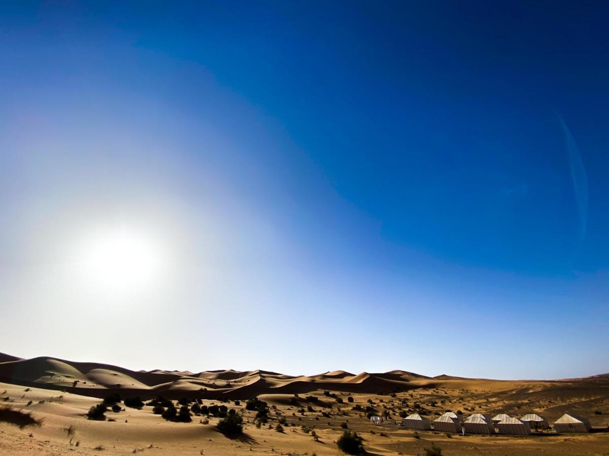Dihya Desert Camp 梅尔祖卡 外观 照片